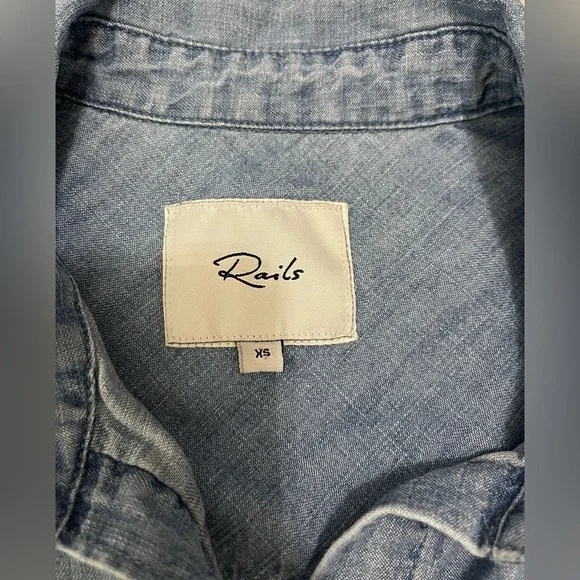 RAILS - Ingrid Floral Embroidered Patches Chambray Shirt Size XS - Picture 8 of 11